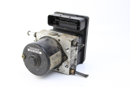 Блок ABS 2.4 Mitsubishi Grandis 2004-2010 4670A017 (7702) ATE-controller