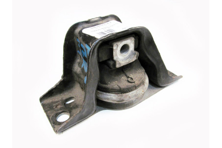 Подушка мотора права 1.6 МКПП Nissan Note (E11) 2006-2013 112109U000 (7743)