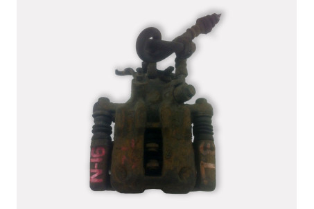 Суппорт задний левый -03 Nissan Almera (N16) 2000-2006 440112F500 (7920)