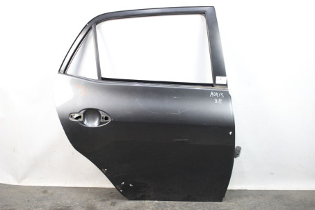 Двері задні праві Toyota Auris 2006-2012 6700302250 (7959)
