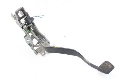 Педаль зчеплення Toyota Corolla E15 (E150) 2007-2013 3130112510 (8120)