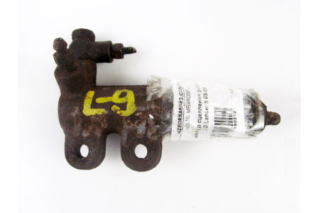 Циліндр зчеплення робочий Mitsubishi Lancer 9 (CSA) 2003-2009 MR980563 (8469)