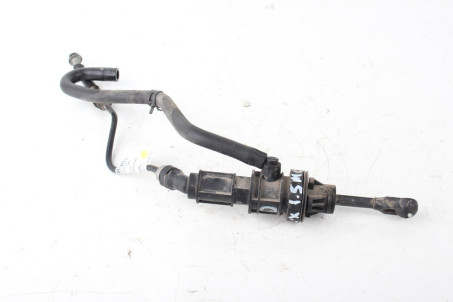 Циліндр зчеплення головний Mitsubishi Lancer X (CY) 2007-2013 2345A025 (8546)