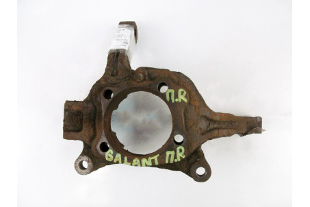 Кулак поворотний правий без ABS Mitsubishi Galant (DJ) 2003-2012 MR589568 (8670)