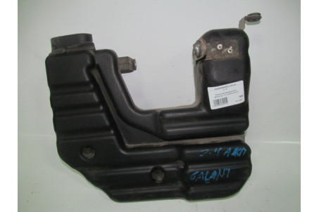 Резонатор воздушного фильтра 2.4 Mitsubishi Galant (DJ) 2003-2012 MN156773 (8682)