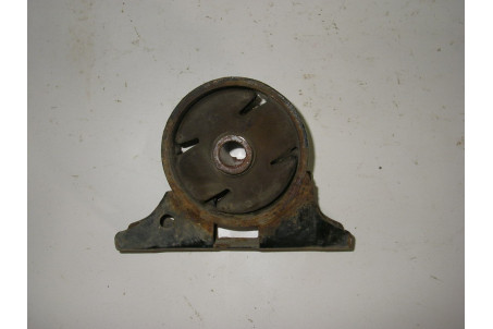 Подушка мотора передняя Mitsubishi Galant (DJ) 2003-2012 MR589152 (8686)