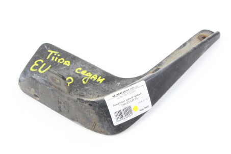 Бризговик задній правий Nissan Tiida (C11) 2007-2013 78812ED900 (8802)