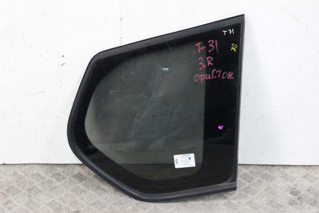 Скло в кузов заднє праве оригінальне тонування Nissan X-Trail (T31) 2007-2012 83300JG100 (9036)