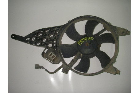 Диффузор с вентилятором кондиционера 2.5 Diesel Nissan Pathfinder (R51) 2006-2014 92120EB400 (9217)