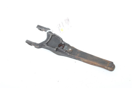 Вилка сцепления Mitsubishi Lancer 9 (CSA) 2003-2009 MD747524 (9711)