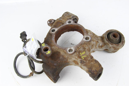 Цапфа задняя левая 3.0 Mitsubishi Pajero Wagon IV (V90) 2007-2013 MR992531 (10155)