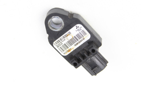 Датчик удара фронтальный передний Mitsubishi Lancer X (CY) 2007-2013 8651A143 (10416)