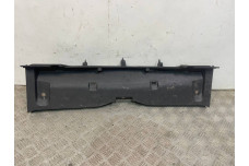 Накладка замку багажника пластик Toyota Auris 2006-2012 6471602080 (10819)