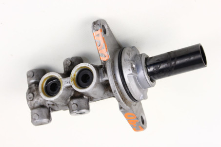 Циліндр гальмівний головний USA Toyota Camry 40 (XV40) 2006-2011 4720133480 (11405)