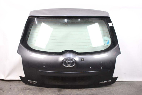 Крышка багажника -10 Toyota Auris 2006-2012 6700512A30 (11623)
