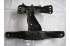 Балка поперечна під МКПП Subaru Legacy (BL) 2003-2009 41011AE020 (12000)