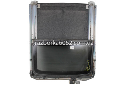 Люк в зборі задній Mitsubishi Grandis 2004-2010 MN129363 (12160)