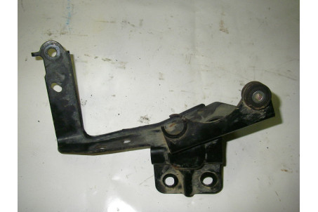 Кронштейн кріплення блоку ABS 2.0 Diesel Nissan X-Trail (T31) 2007-2012 47840JG400 (12424)