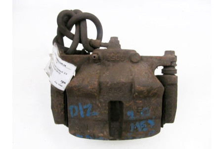 Супорт передній правий Nissan Qashqai (J10) 2007-2014 41001JD00A (12444)