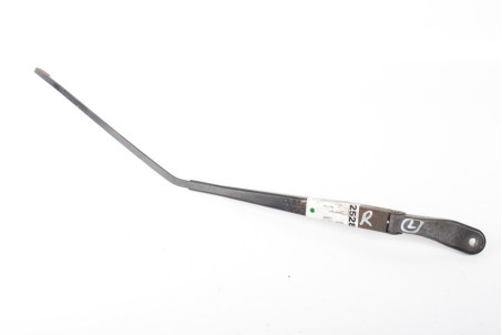 Тримач двірника правий Mazda 3 (BK) 2003-2008 BP4L67321D (12528)