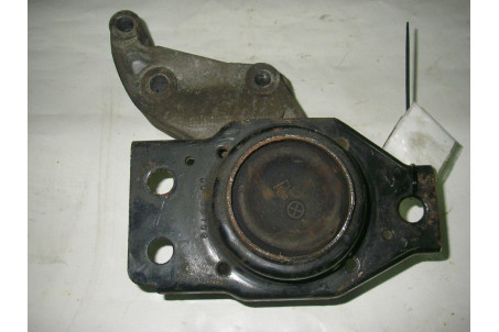 Подушка мотора права 2.0 Diesel Nissan Qashqai (J10) 2007-2014 11210JD700 (12608)