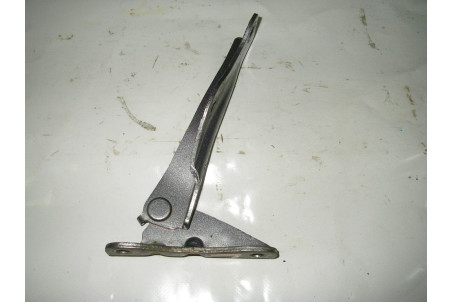 Петля капота левая Subaru Impreza (GD-GG) 2000-2007 57260AE030 (12805)