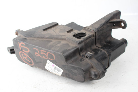 Корпус блоку запобіжників Lexus IS (XE20) 2005-2012 8266630730 (13110)