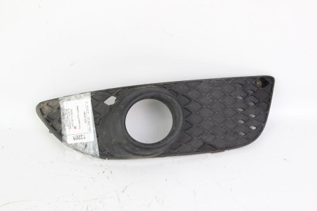 Накладка ПТФ права Mitsubishi Lancer X (CY) 2007-2013 8321A282 (13208)