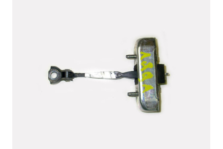 Обмежувач кришки багажника Toyota RAV-4 III 2005-2012 6865042070 (13368)