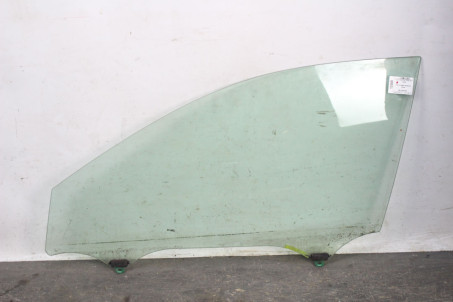 Скло двері переднє ліве Toyota Camry 40 (XV40) 2006-2011 6810233130 (13569)