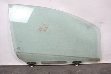 Скло двері переднє праве Toyota Yaris 2005-2011 6811052180 (13646)