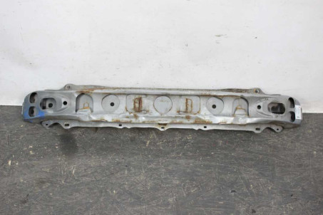 Підсилювач бампера переднього дефект Toyota Yaris 2005-2011 520210D060 (13689)