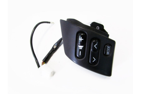 Кнопки управления на руль LH Lexus RX (XU30) 2003-2008 8424748010C0 (14079)