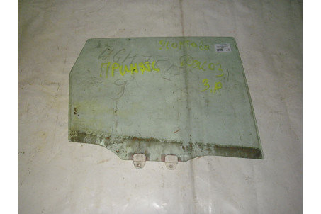 Скло двері заднє праве Honda Jazz 02 -08г Honda Другие модели  (14504)