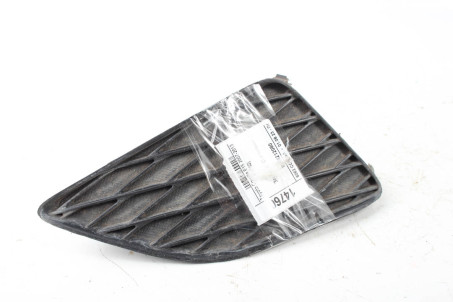 Заглушка ПТФ права Toyota Corolla E15 (E150) 2007-2013 8148212080 (14760)