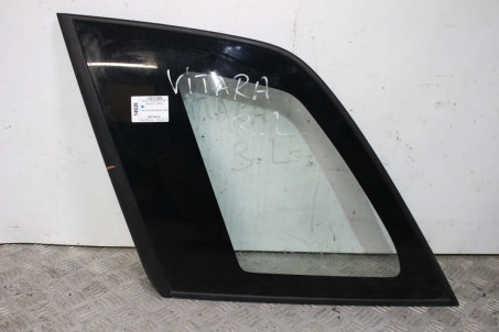 Стекло в кузов заднее левое Suzuki Grand Vitara (JB) 2006-2017 8457064J00 (14939)