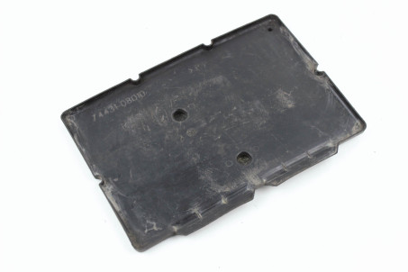 Полка аккумуляторная Toyota Avalon (GSX30) 2005-2011 7443108010 (15143)