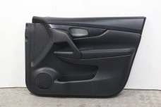 Карта дверей передня права (шкіра) Nissan X-Trail (T32-Rogue) 2014-2021 809004CM0A (15274)