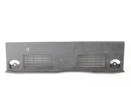 Накладка задньої панелі Toyota Avensis T25 (T250) 2003-2009 5838705080 (15394)