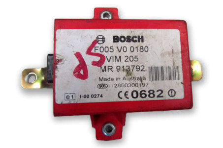 Блок керування іммобілайзером Mitsubishi Space Star 1998-2005 MR913792 (15417)