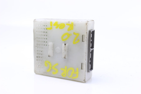 Блок управления центральным замком Subaru Forester (SG) 2002-2008 88251SA000 (15462)