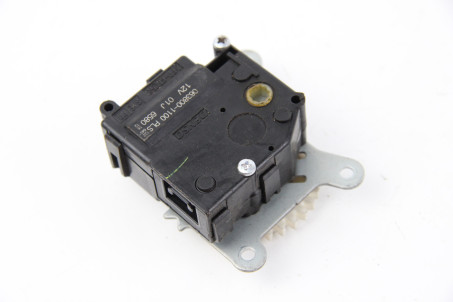 Кроковий двигун пічки Toyota Auris 2006-2012 0638001100 (15494)