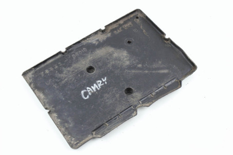 Полка аккумуляторная Toyota Camry 40 (XV40) 2006-2011 7443133011 (15599)