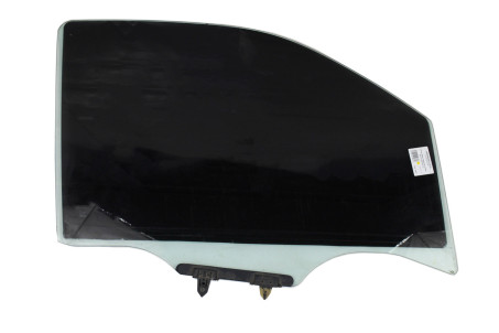 Стекло двери переднее правое Nissan Navara (D40) 2005-2013 80300EB300 (15661)