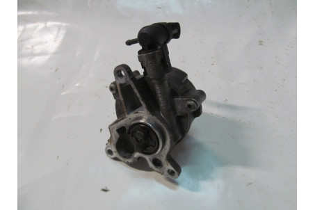 Насос вакуумный 2.0 Nissan X-Trail (T31) 2007-2012 8200472458 (15845)