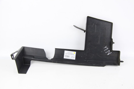 Повітропровід радіатора лівий Nissan Tiida (C11) 2007-2013 62823ED000 (15992)