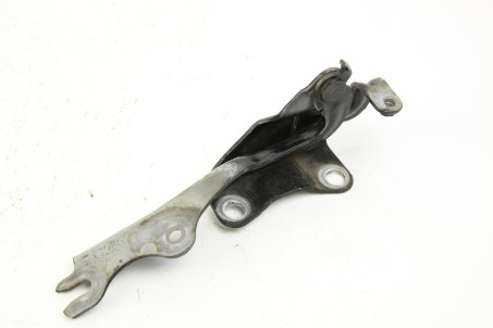 Петля капота права Mazda CX-7 2006-2012 EG2152410A (16188)