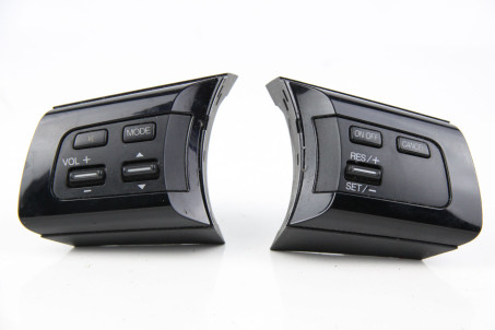 Кнопки керування на кермо Mazda CX-7 2006-2012 EG27664M0 (16322)