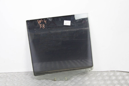 Скло двері заднє праве Mitsubishi Pajero Wagon IV (V90) 2007-2013 MR436984 (16621)