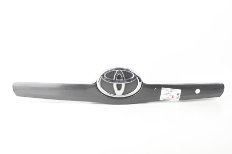 Накладка на крышку багажника Toyota Camry 40 (XV40) 2006-2011 7680106120 (16721)